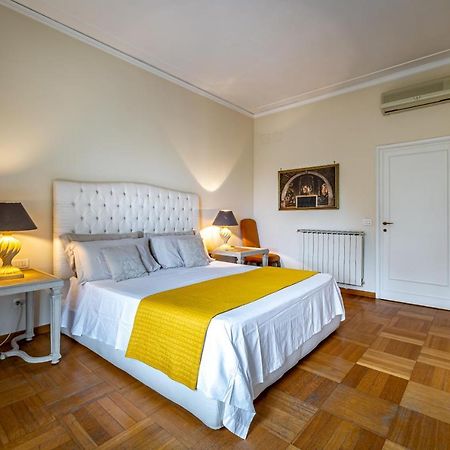 Yid D'Azeglio Luxury Apartment With Parking Florence Buitenkant foto