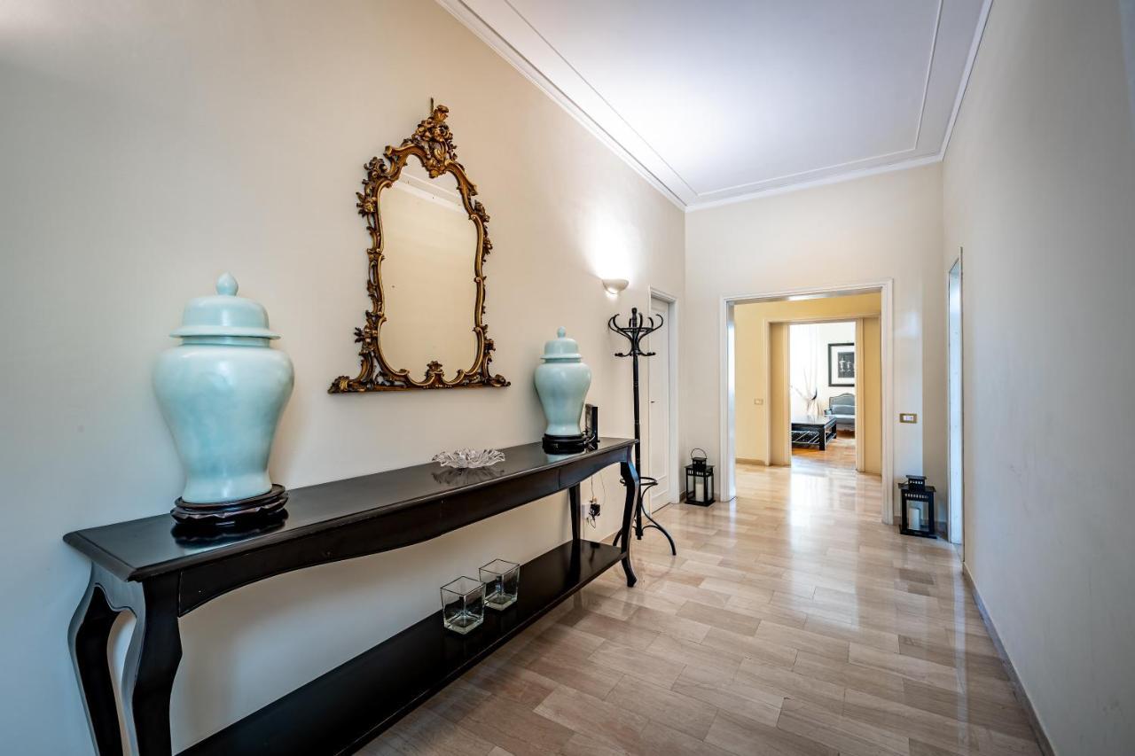 Yid D'Azeglio Luxury Apartment With Parking Florence Buitenkant foto