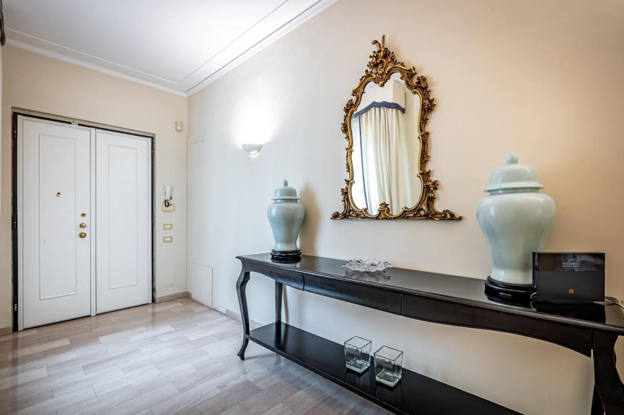 Yid D'Azeglio Luxury Apartment With Parking Florence Buitenkant foto