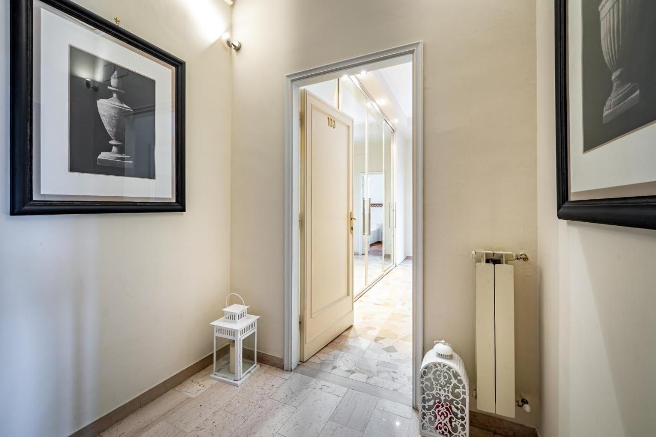 Yid D'Azeglio Luxury Apartment With Parking Florence Buitenkant foto