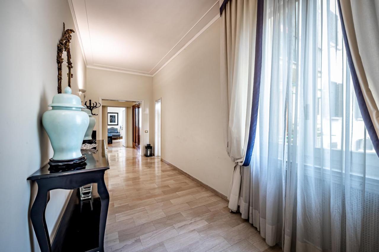 Yid D'Azeglio Luxury Apartment With Parking Florence Buitenkant foto