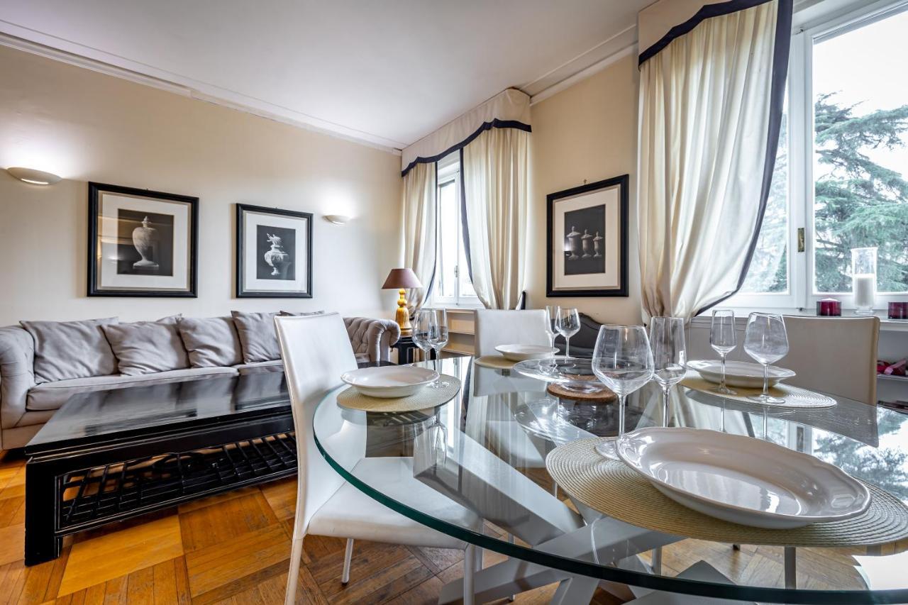 Yid D'Azeglio Luxury Apartment With Parking Florence Buitenkant foto