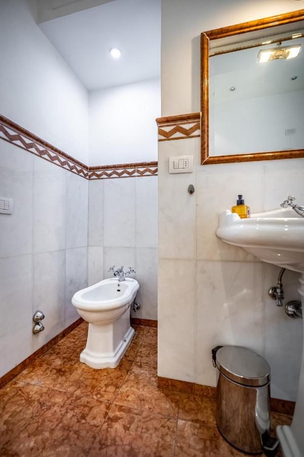 Yid D'Azeglio Luxury Apartment With Parking Florence Buitenkant foto